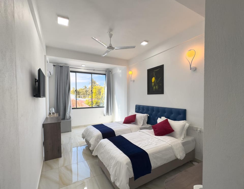Bed, Bedroom, Bedroom