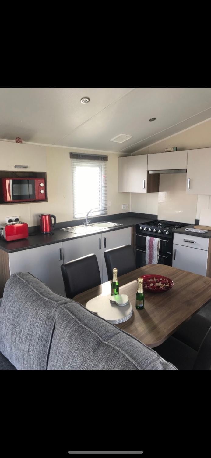 Crimdon dene holiday park clifftop park Apartment in England