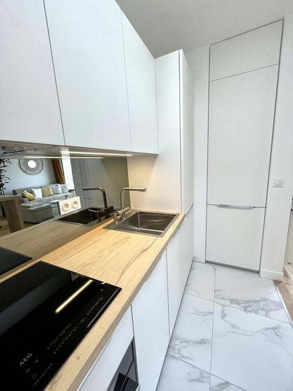 Superb top floor studio, Biarritz center. Apartment in Biarritz