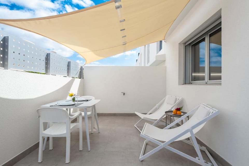 Balcony/Terrace, Dining area