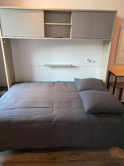 Cambrai splendide studio au calme Apartment in Cambrai