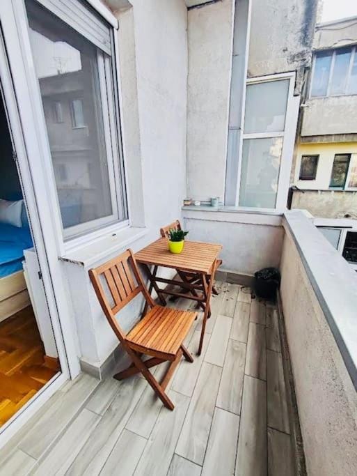 Vracar hideaway with private garage Apartment in Belgrade