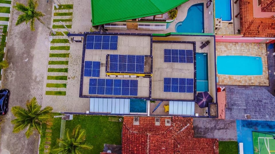 Property building, Bird's eye view, Pool view, Swimming pool, sunbed