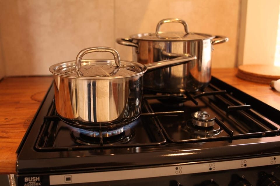 Kitchen or kitchenette, stove