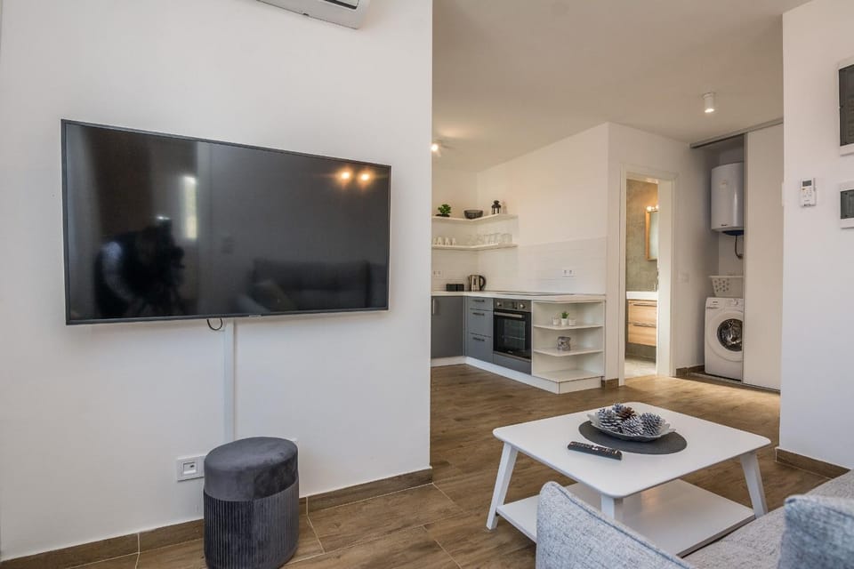 Kitchen or kitchenette, Living room, Other, Dining area