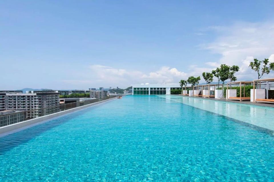 Coffee/tea facilities, Pool view, Swimming pool