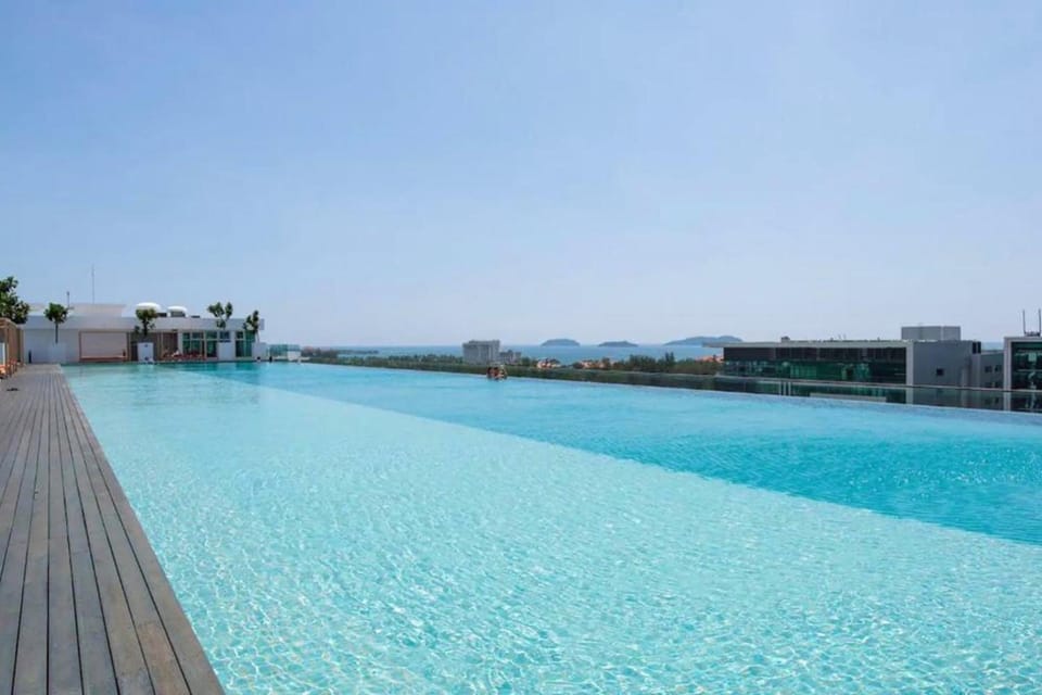 Pool view, Swimming pool, Swimming pool