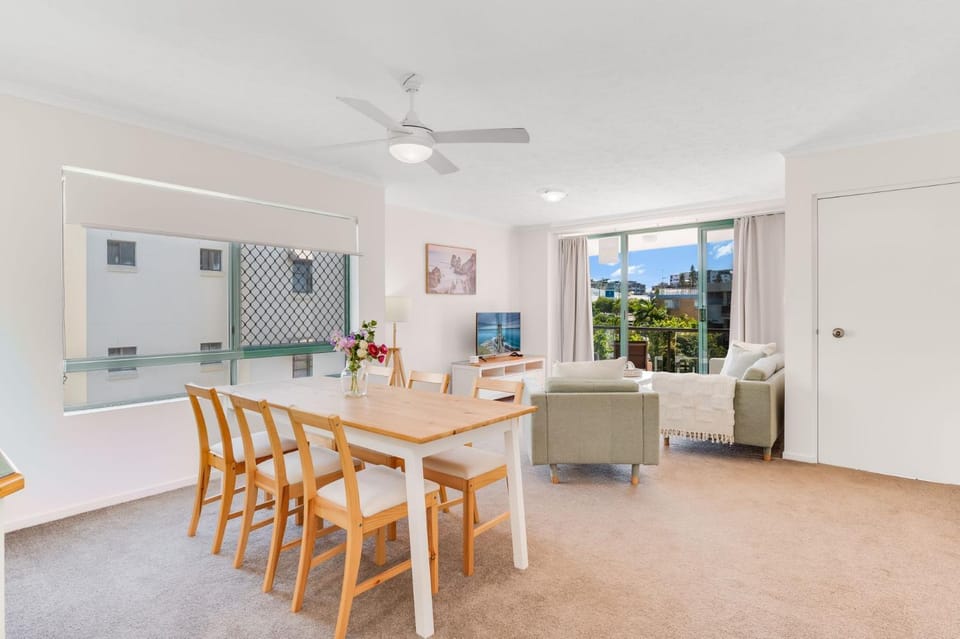 Fair Havens unit 4 Kings Beach QLD House in Kings Beach