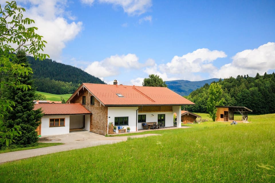 Ferienhaus Froschsee inkl. Chiemgaukarte House in Ruhpolding