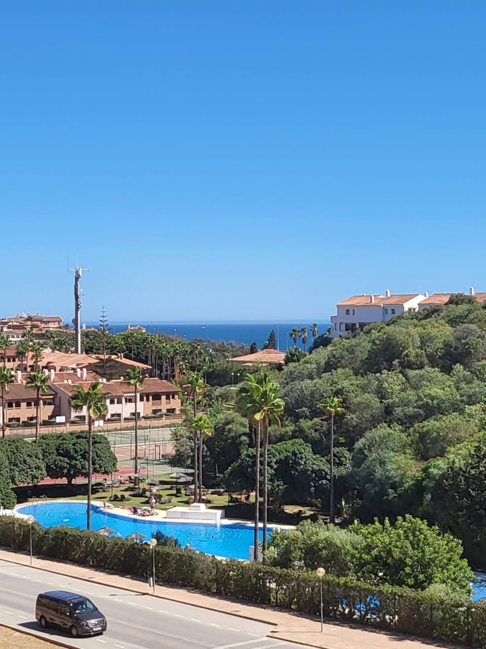 Day, Neighbourhood, Natural landscape, Sea view, Quiet street view