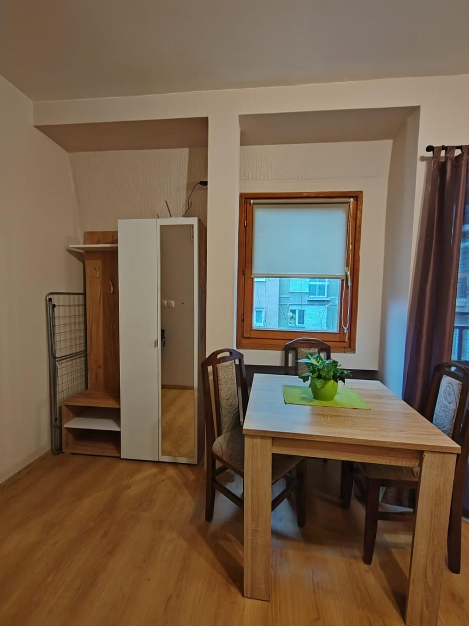 Dining area, wardrobe