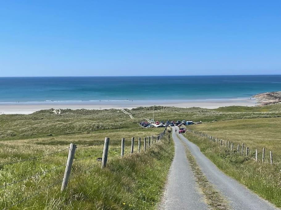 Donegal Beach Cottage with Sea Views & Internet TV, sleeps six House in County Donegal