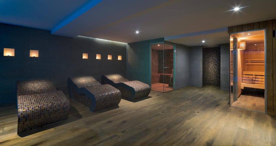 Sauna, Spa and wellness centre/facilities