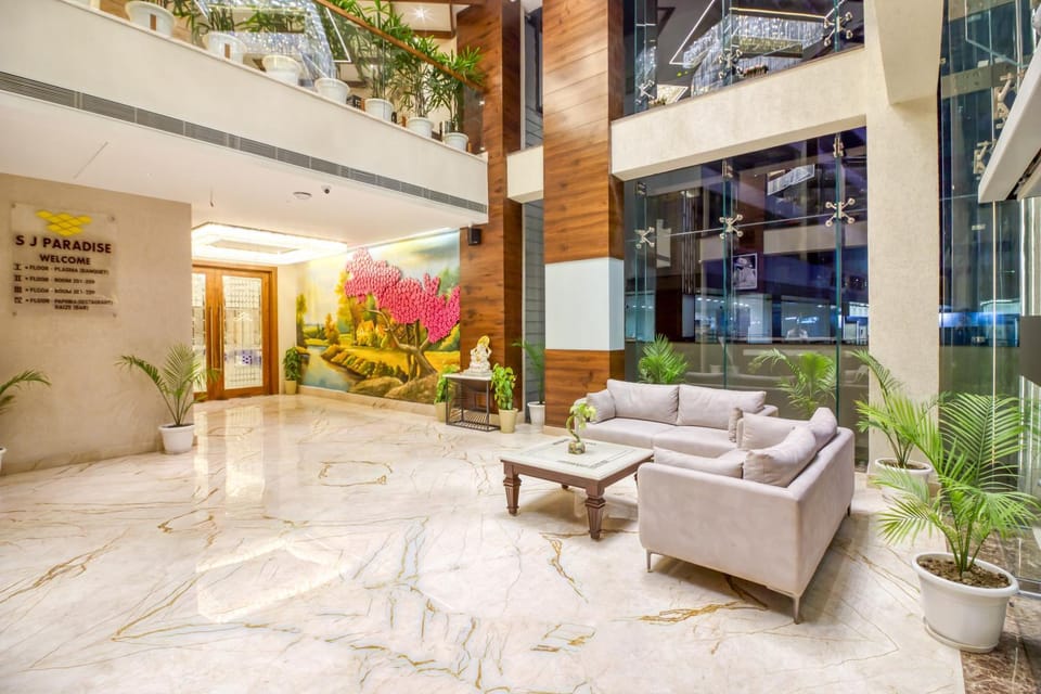 Lobby or reception, Seating area