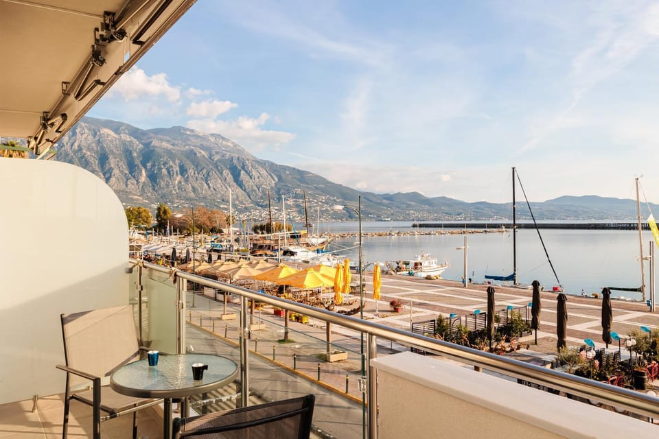 Day, Natural landscape, Balcony/Terrace, Sea view