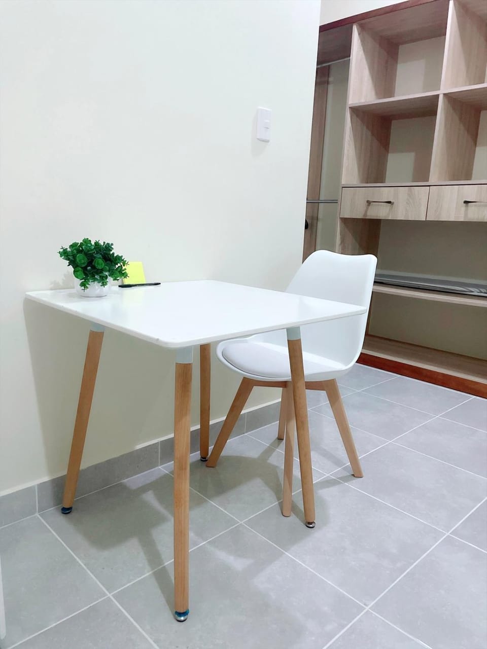Meeting/conference room