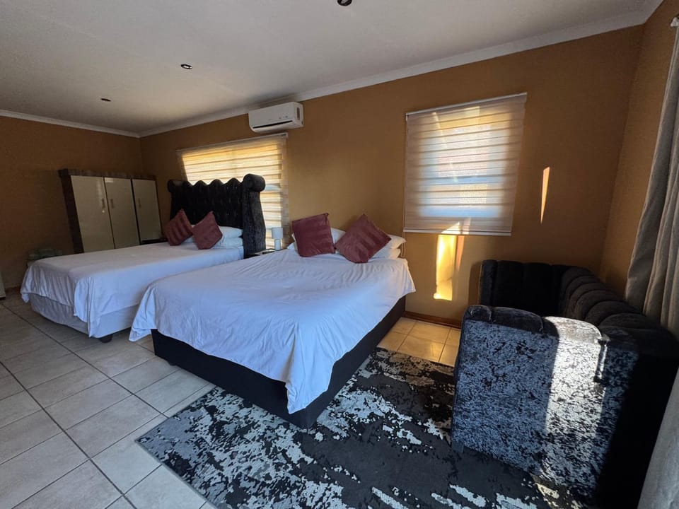 3 Schnehage Guesthouse Bed and Breakfast in North West, South Africa