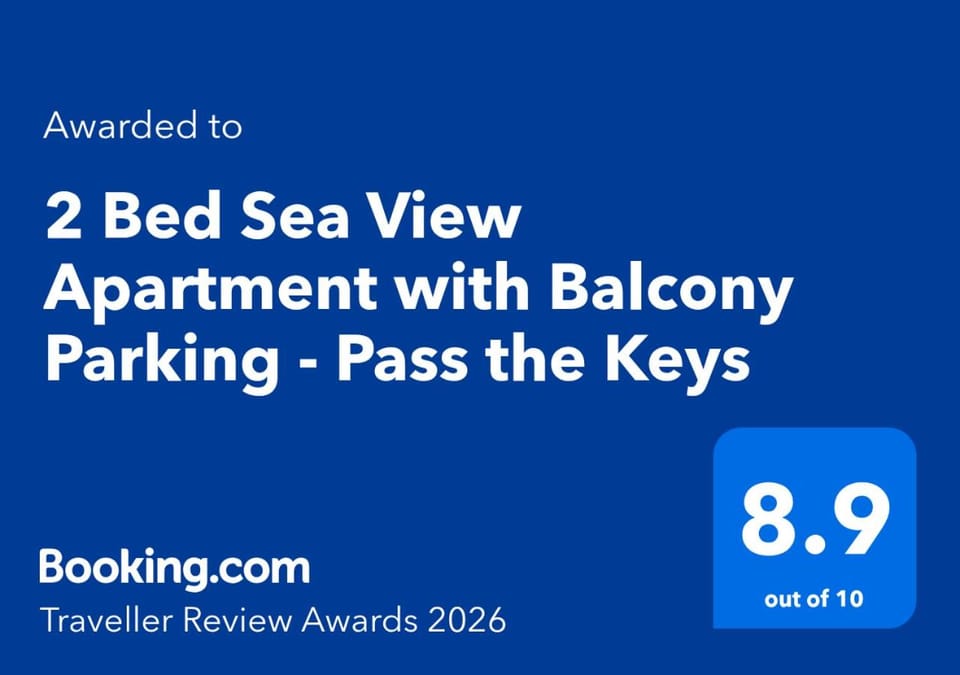 2 Bed Sea View Apartment with Balcony Parking - Pass the Keys Apartment in Wales
