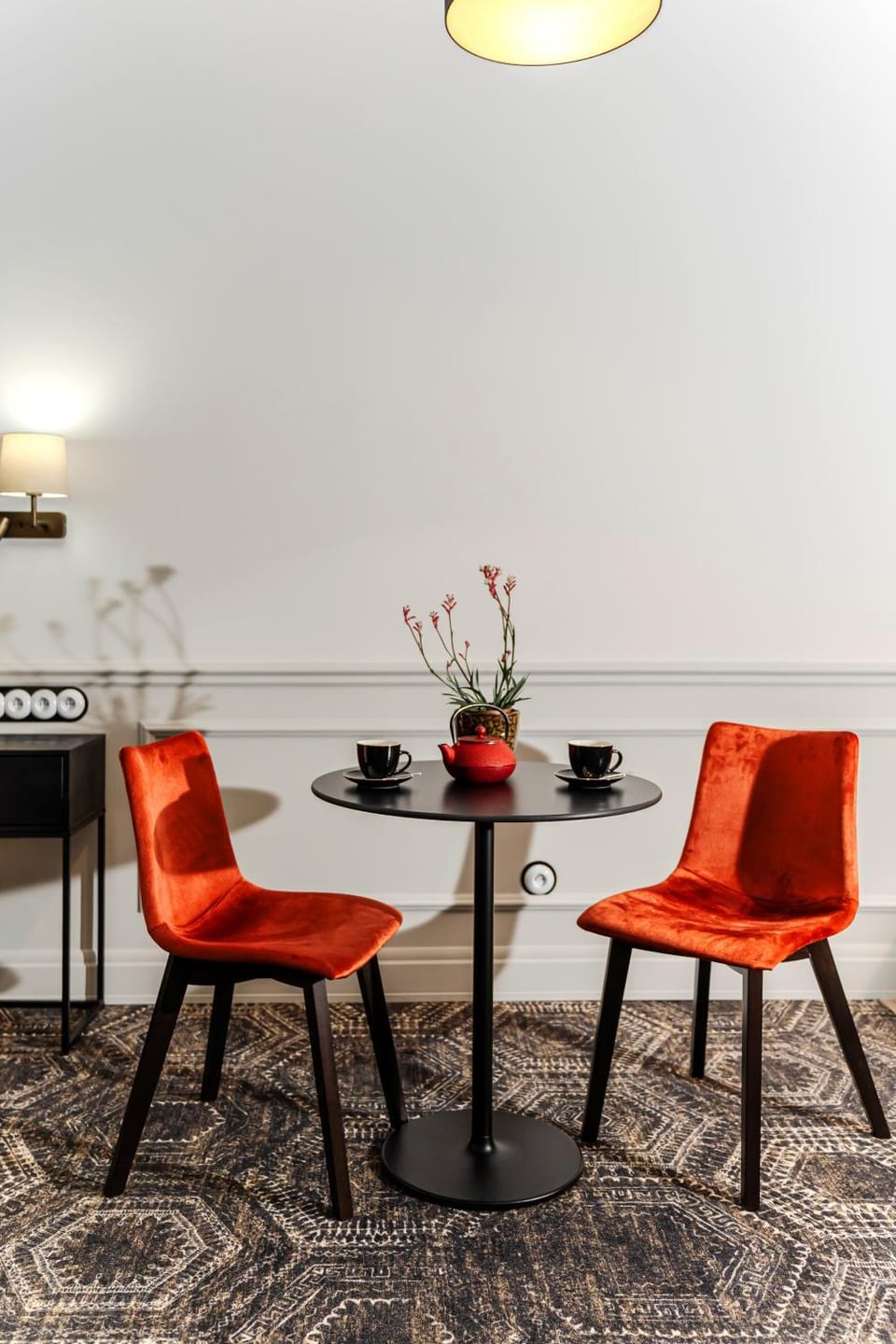 Coffee/tea facilities, Seating area, hair dresser