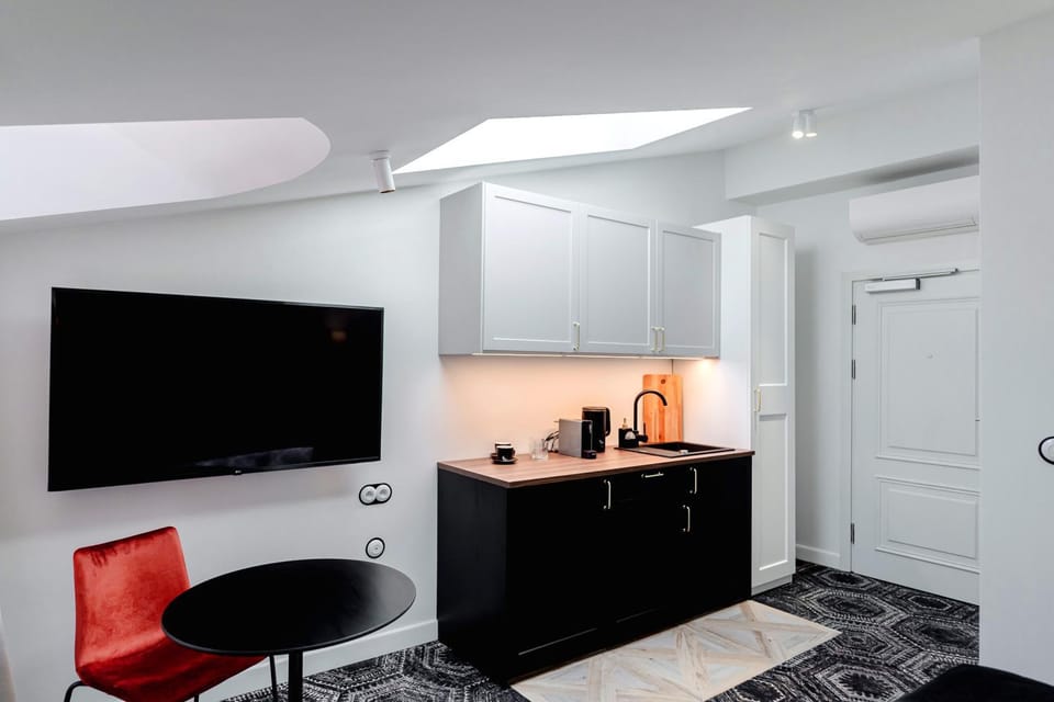 TV and multimedia, kitchen