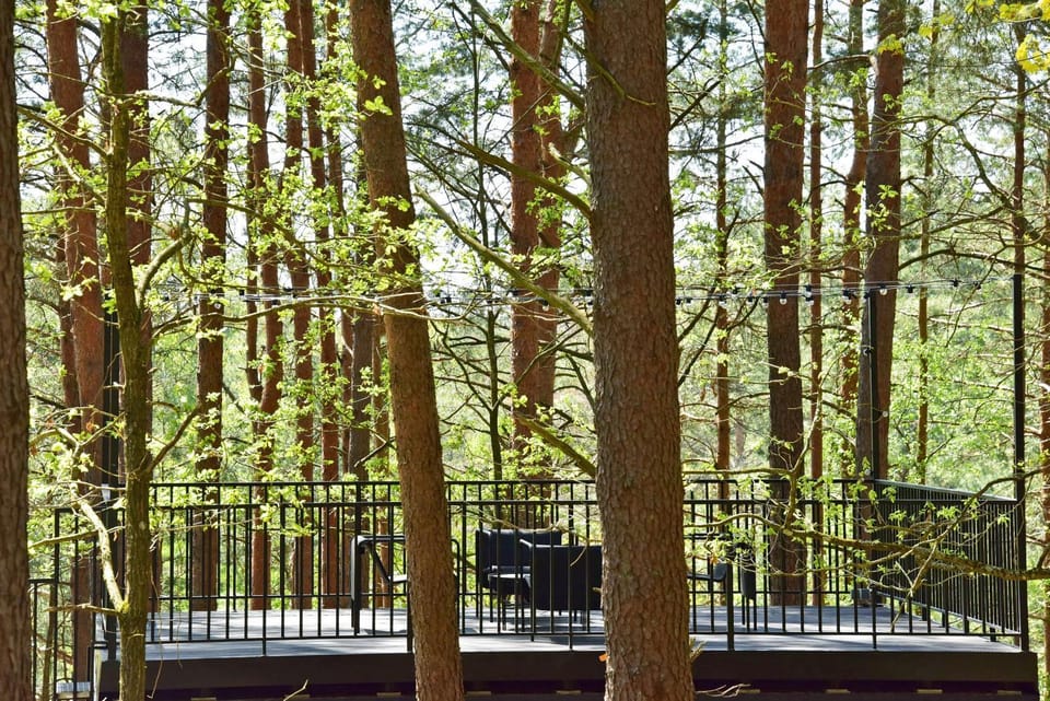 Property building, Natural landscape, Balcony/Terrace