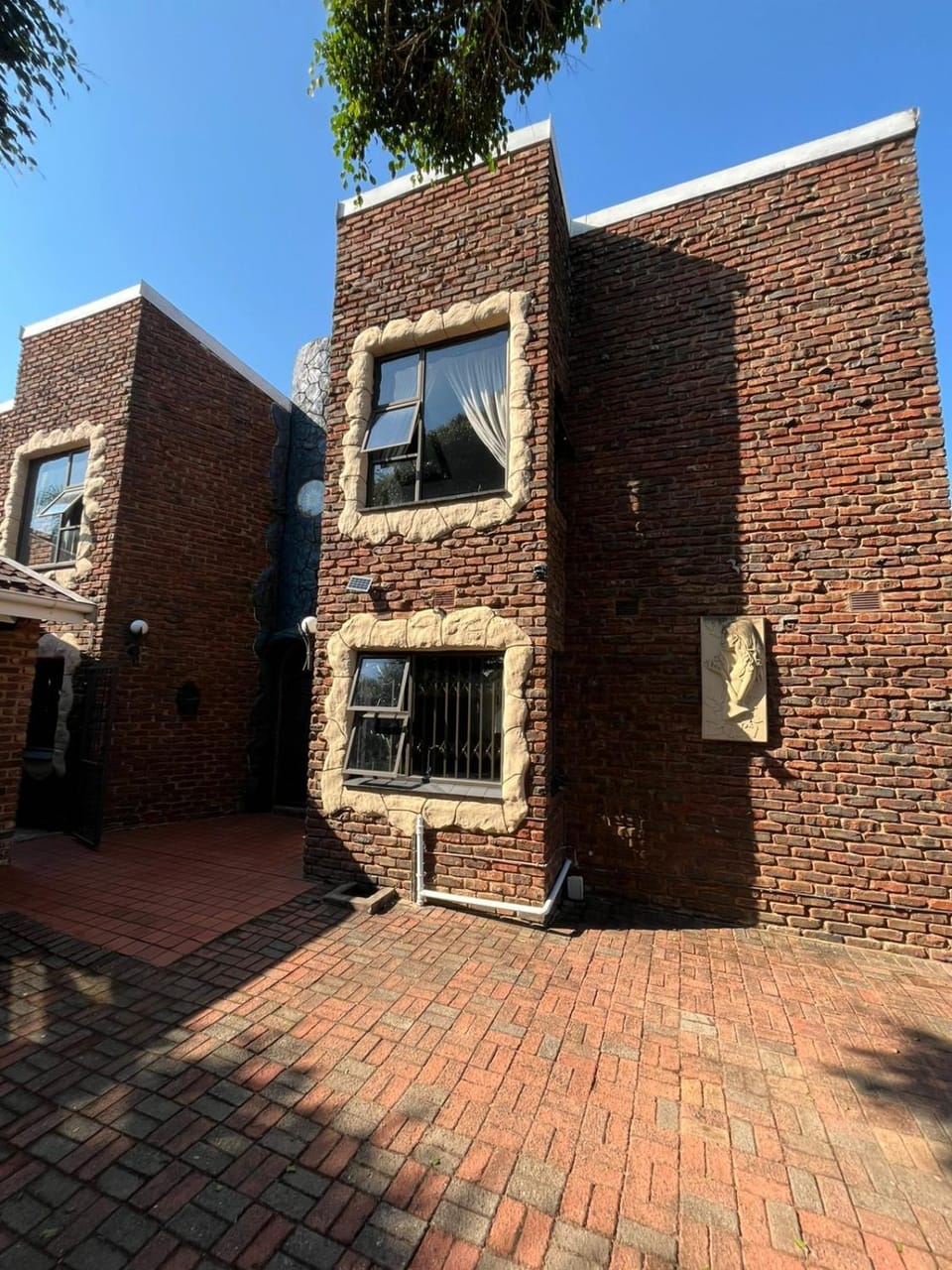 Broadway Shark Guest House House in Margate