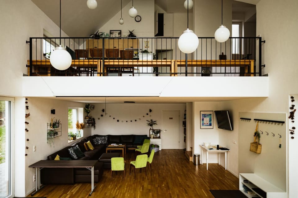Communal lounge/ TV room, Living room, Seating area
