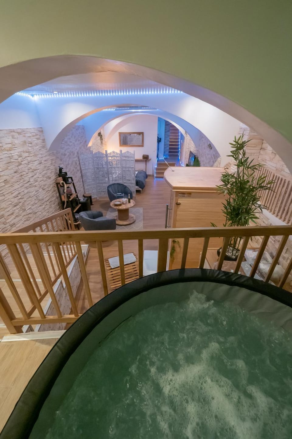 Hot Tub, Hot Tub, Spa and wellness centre/facilities
