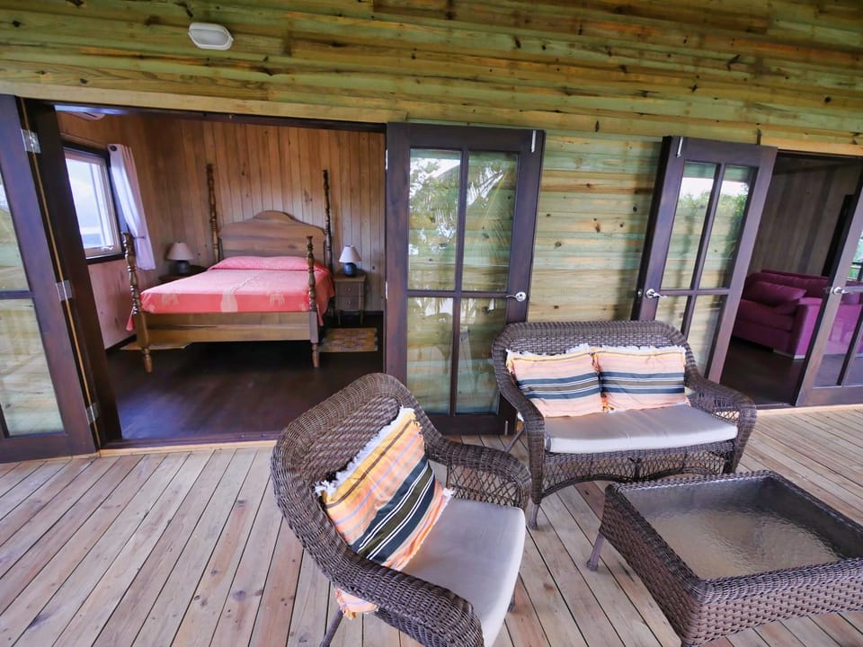 Patio, Balcony/Terrace, Seating area