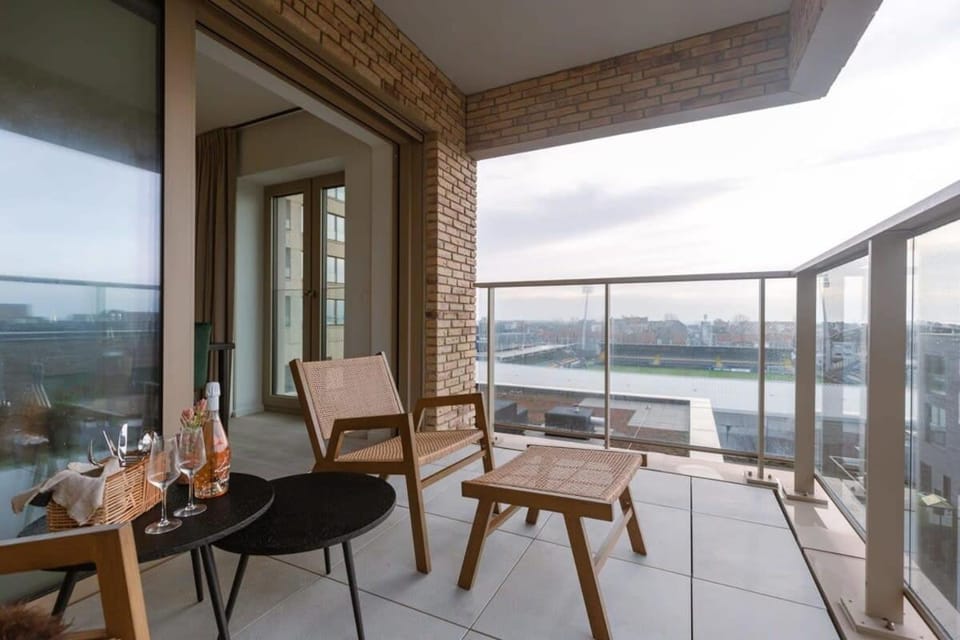 Casiola - Beautiful apartment with terrace and parking Apartment in Ostend