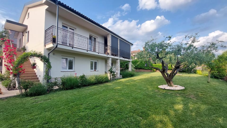 Property building, Garden, Garden, Garden view