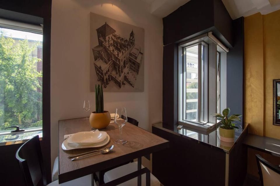 Green Central Studio Apartment in Novi Sad