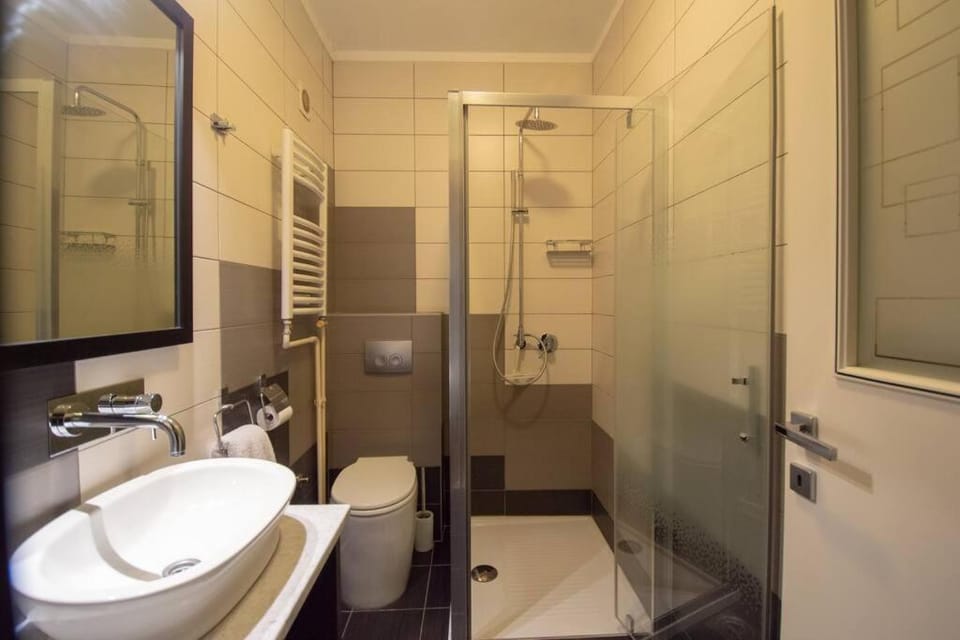Green Central Studio Apartment in Novi Sad