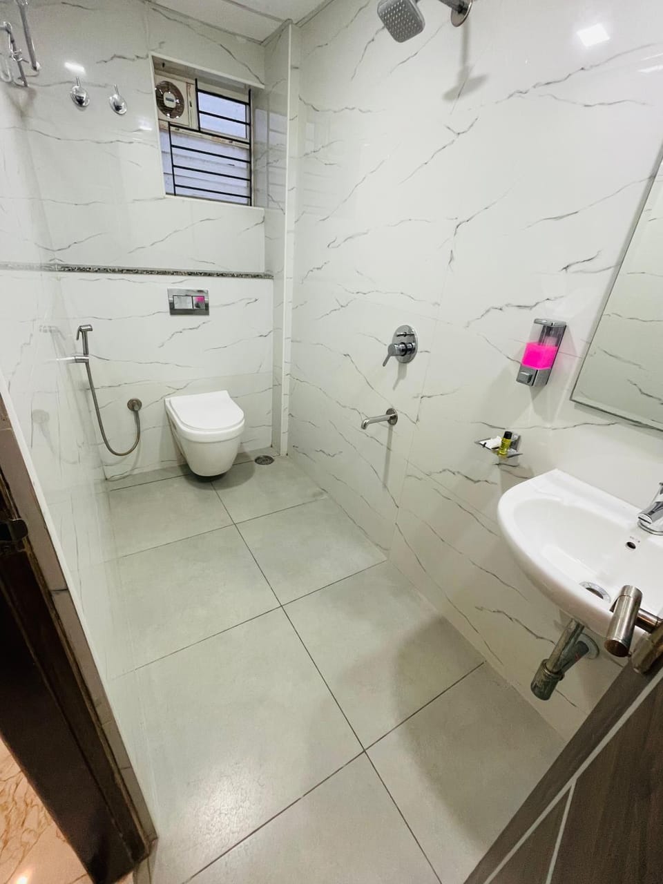 Toilet, Bathroom