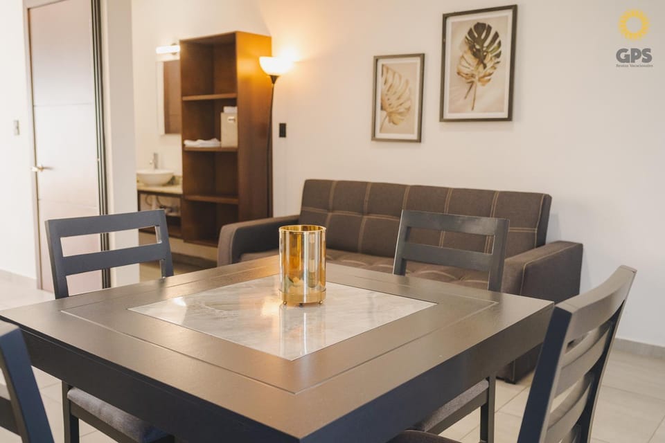 Living room, Dining area