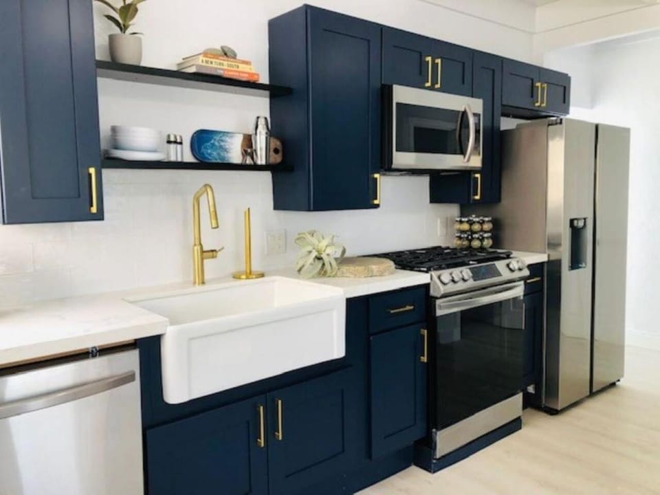 Kitchen or kitchenette, dishwasher, minibar, pet friendly, kitchen