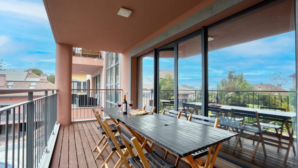 Deluxe Living by LovelyStay Apartment in Funchal