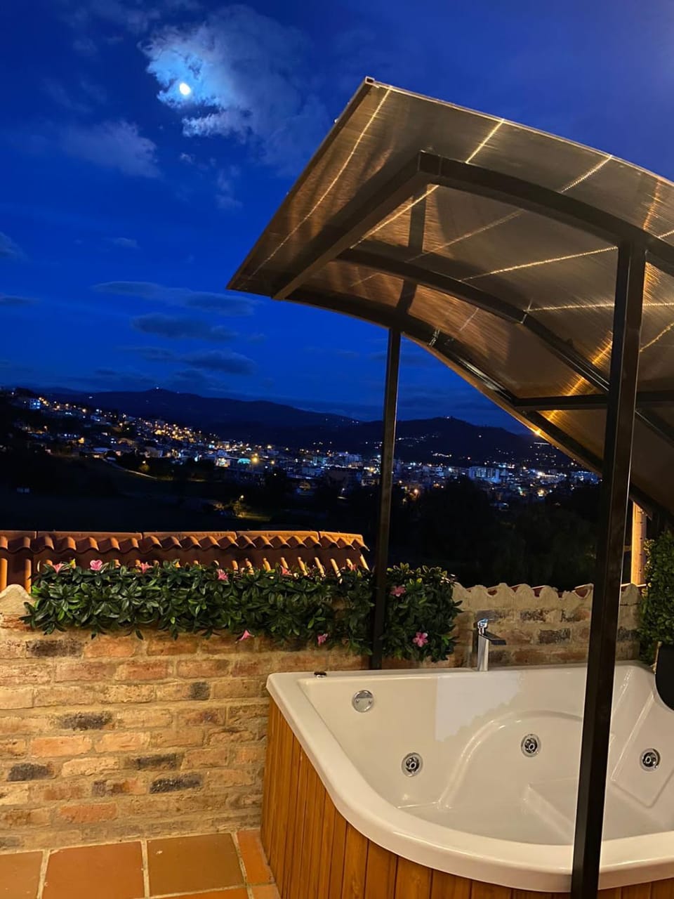Glamping VILLA - Nueva en Paipa Apartment in Paipa