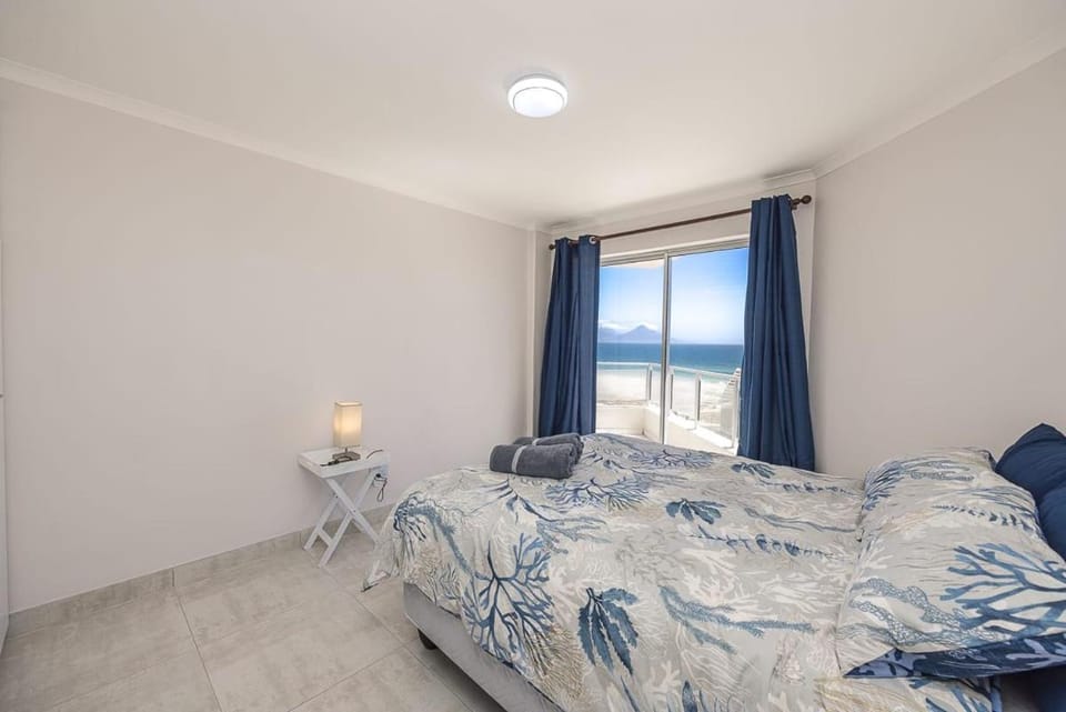 Blouberg Pearl Apartment in Cape Town