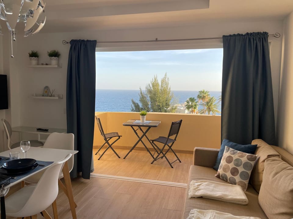 Dining area, Sea view