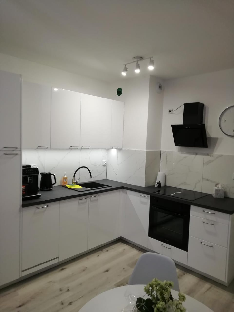 Kitchen or kitchenette, dishwasher, pet friendly, stove