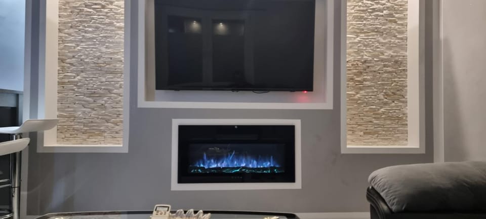 Seating area, flat iron