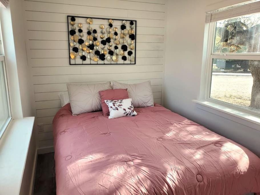 TCR at 290 Wine Trail #13 Now dog friendly House in Rio Grande
