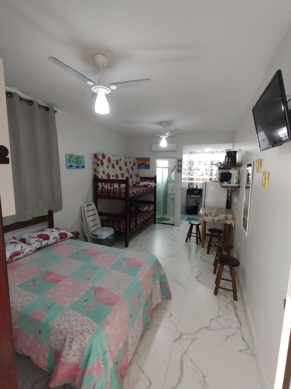 kit net na praia grande ubatuba 200 metros do mar Apartment in Ubatuba