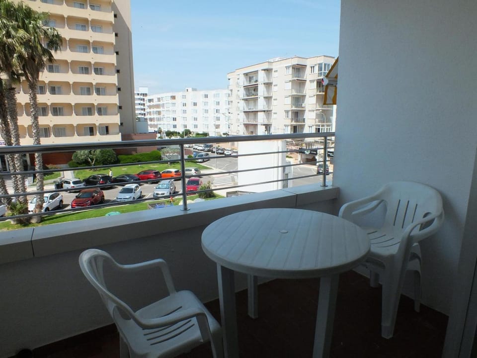Roses Santa-Margarita: Apt 2 habitaciones, piscina, cerca de la playa - ES-204-17 Apartment in Roses