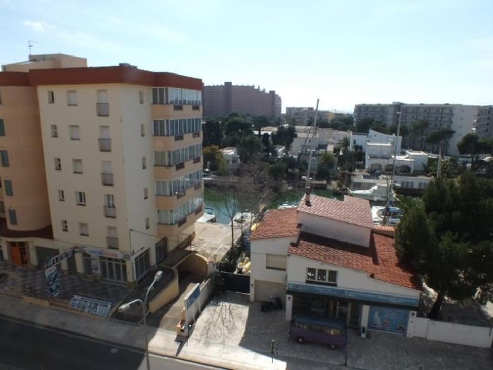 Apartamento en Roses para 6 pers con piscina y parking - ES-204-49 Apartment in Roses