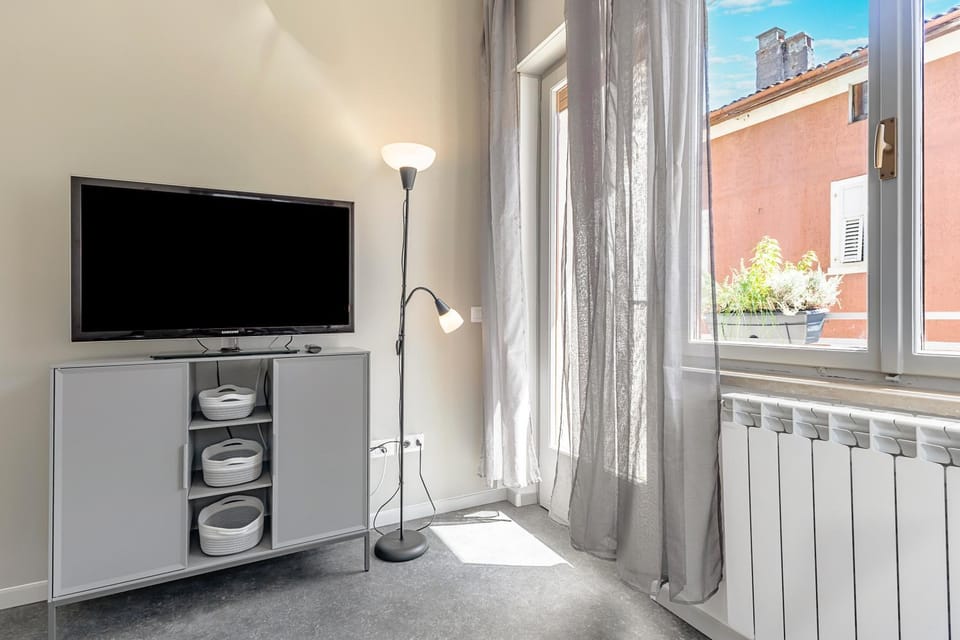 Communal lounge/ TV room, TV and multimedia