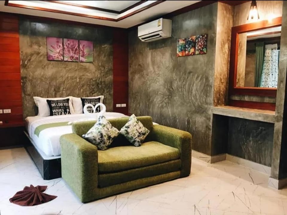 Bed, Photo of the whole room, Bedroom, air conditioner