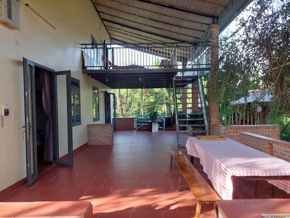 The Lazy Farm-Garden Central Room Apartment in Vietnam