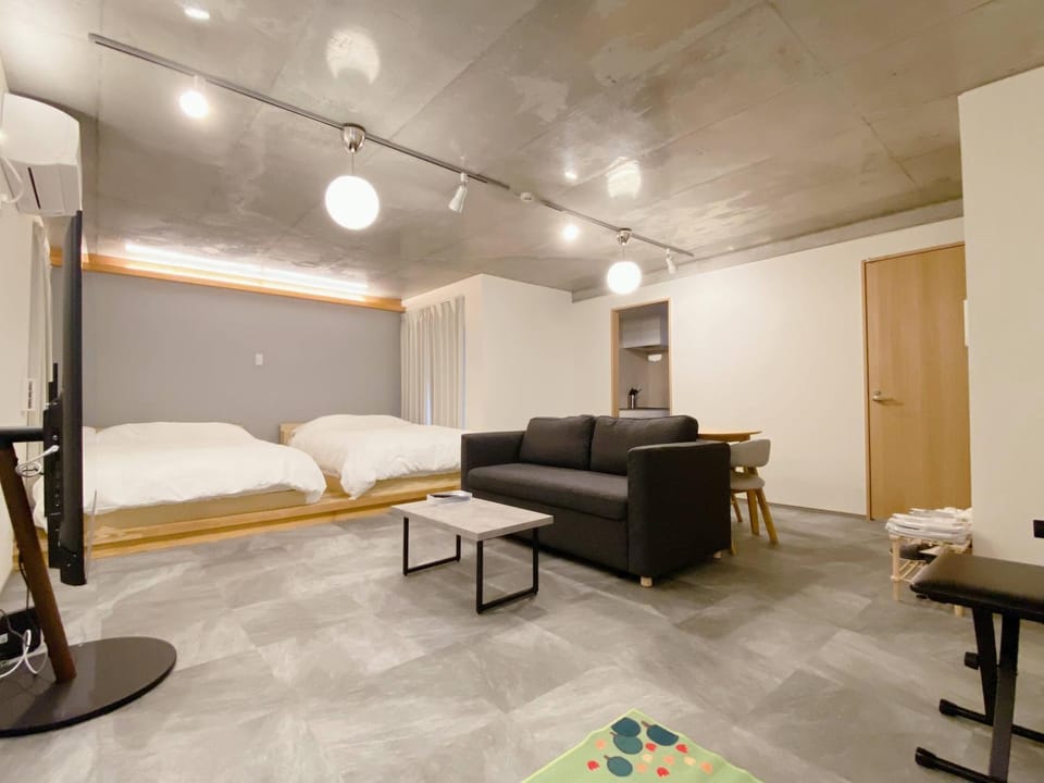Living room, Photo of the whole room, Bedroom